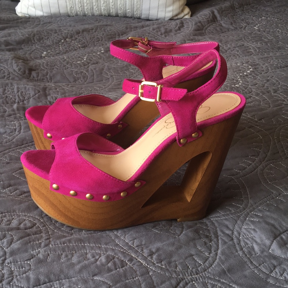 Jessica Simpson platform wedge